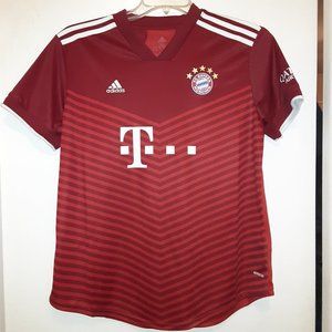 Bayern Munich 21/22 Home Jersey - Women's Adidas Size XL